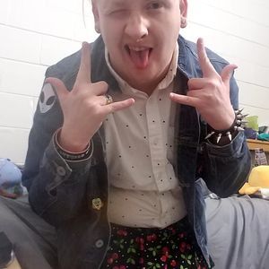 Meet your Posher, Violet